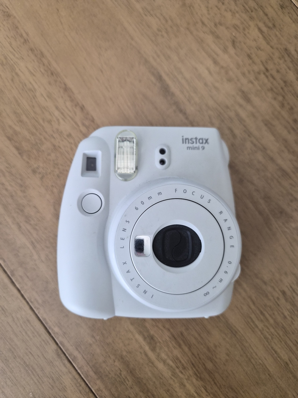 Fujifilm Instax Mini 9 Instant Camera - White